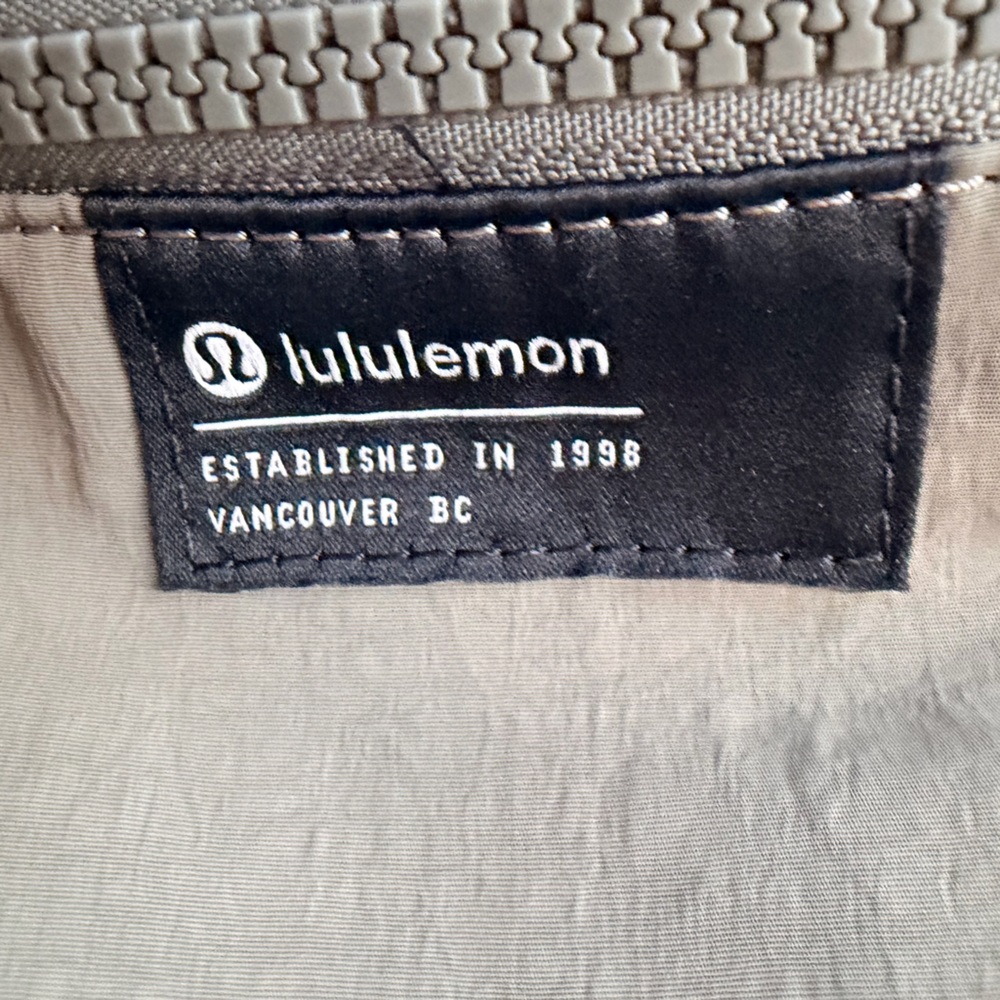 Lululemon Athletica Taupe Belt Bag - Picture 2 of 9